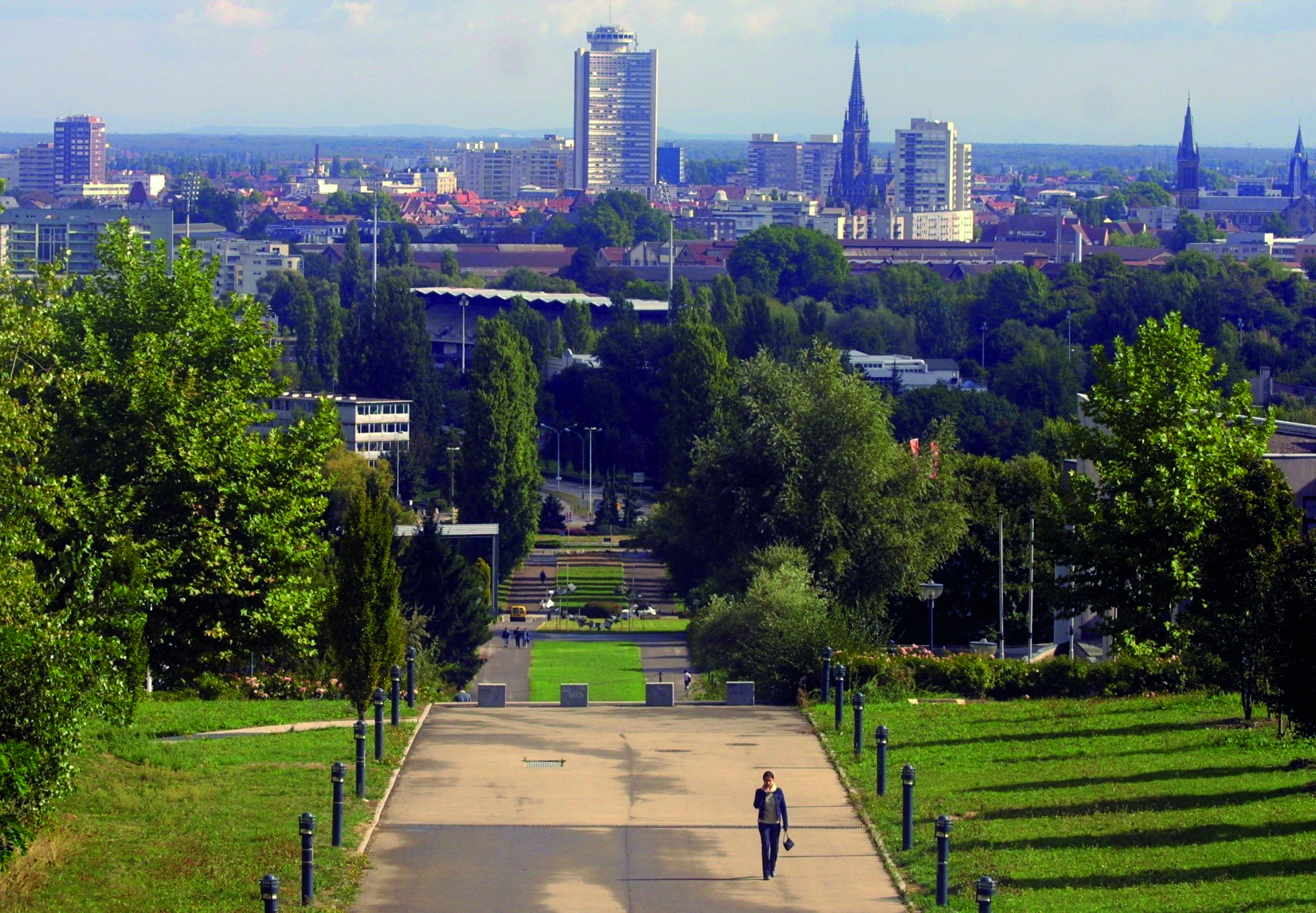 Campus Mulhouse von unten